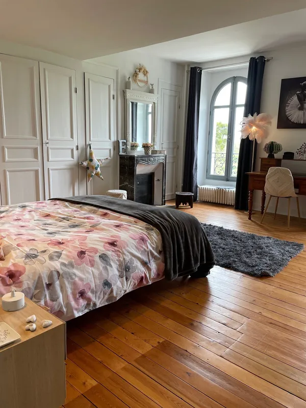 Château des Arches - main house - bedroom with view